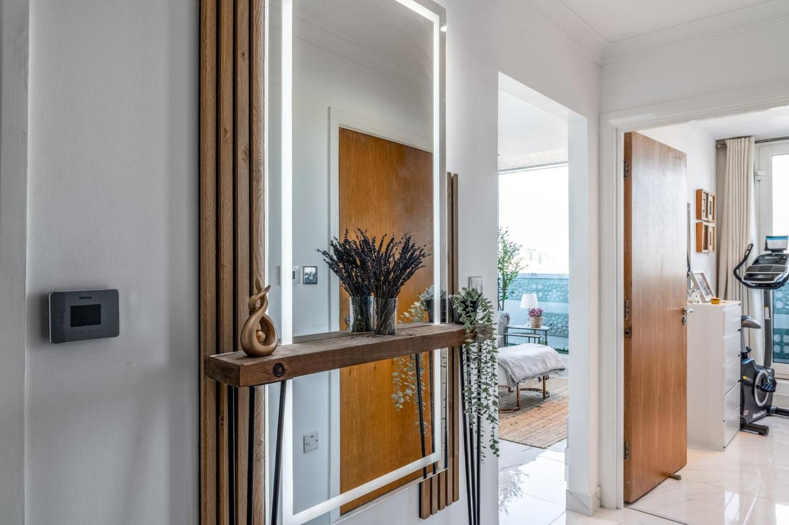 Canary Wharf Retreat With Free Secure Parking Лондон Экстерьер фото